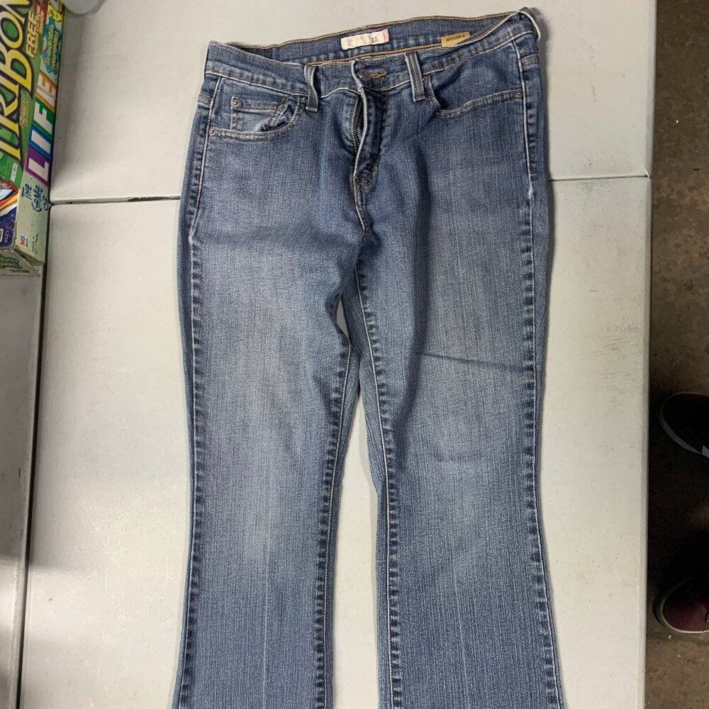 Levi's 515 Womens/Girls Jeans: Size 8: Medium: Denim, Fashion